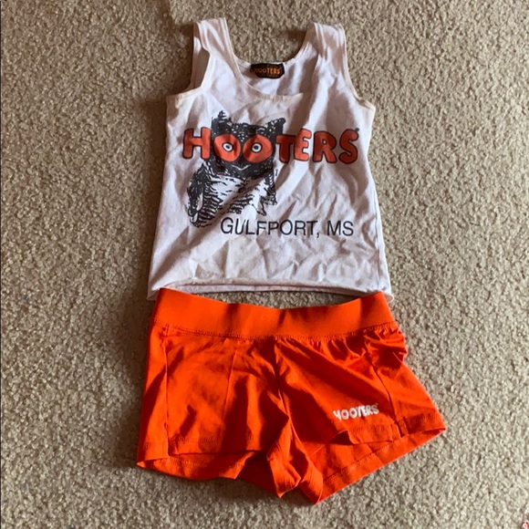 authentic hooters outfit